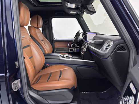 Used 2021 Mercedes-Benz G 63 AMG 4MATIC w/ G Manufaktur Interior Package image 16