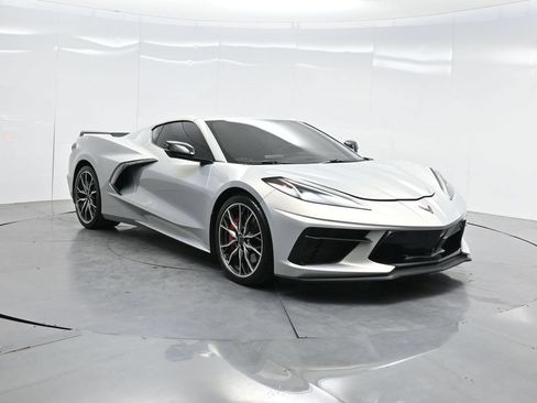 Used 2023 Chevrolet Corvette Stingray Preferred Cpe w/ Z51 Performance Package RWD image 37