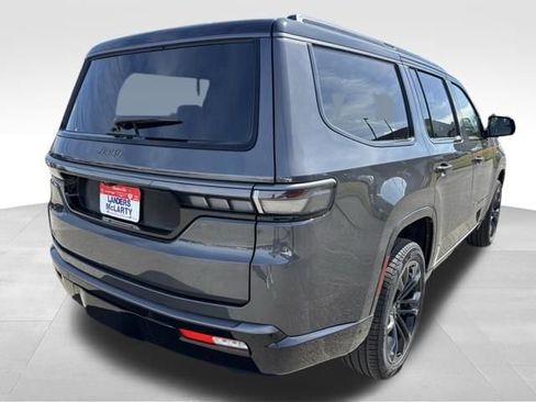 New 2026 Jeep Grand Wagoneer Summit AWD/4WD image 5