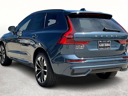New 2026 Volvo XC60 B5 Plus w/ Climate Package image 5