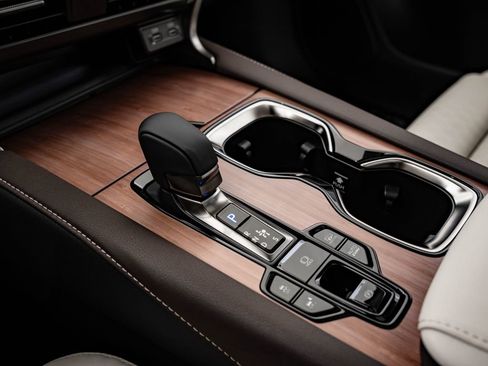 New 2026 Lexus RX 450h AWD image 39