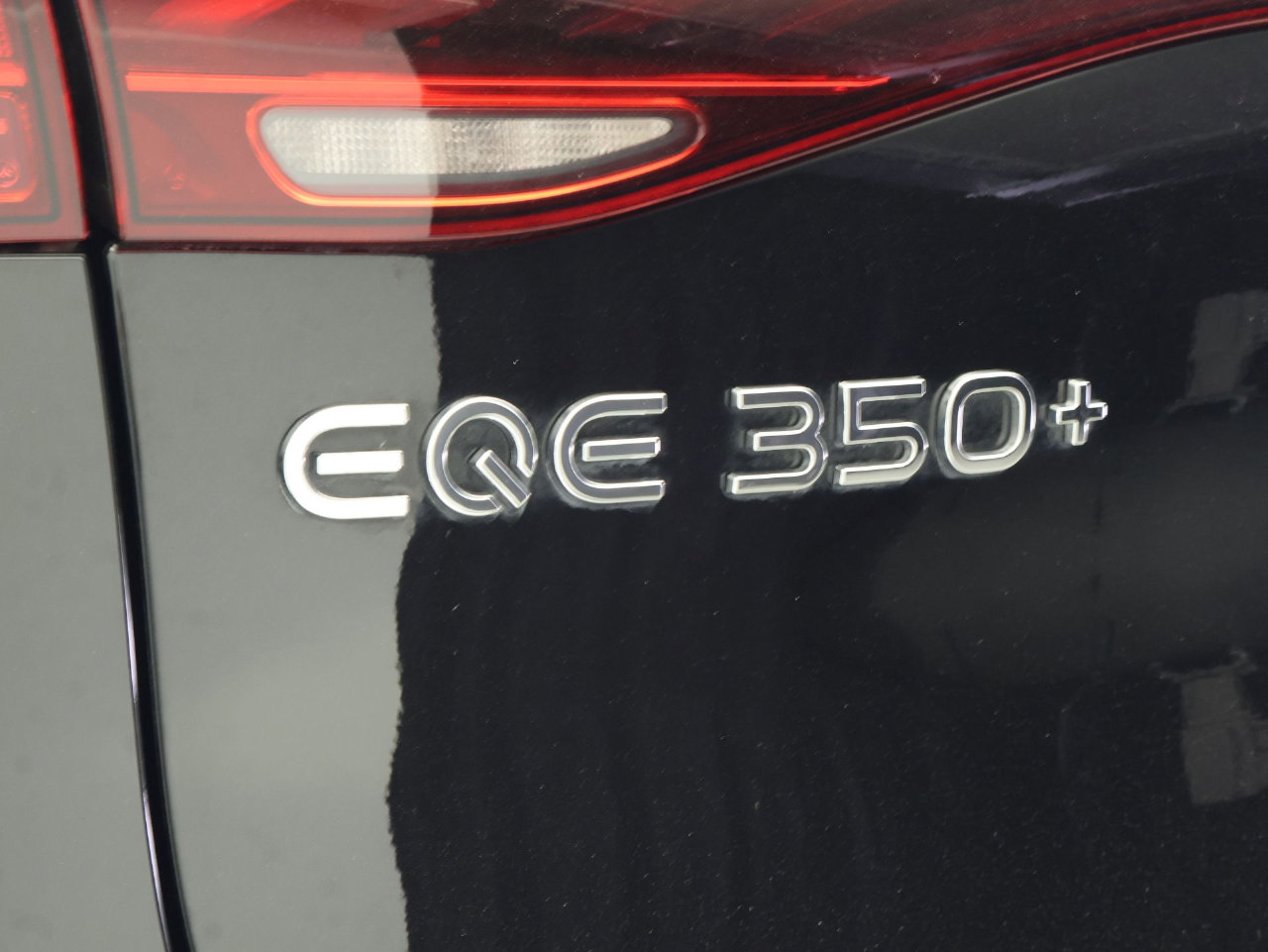 Certified 2023 Mercedes-Benz EQE 350+ SUV image 19