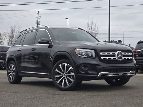 Used 2023 Mercedes-Benz GLB 250 GLB 250 image 2