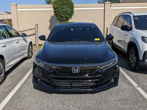 Used 2022 Honda Accord Sport image 14
