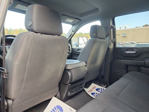 Used 2023 Chevrolet Silverado 2500 Custom w/ Custom Convenience Package image 25