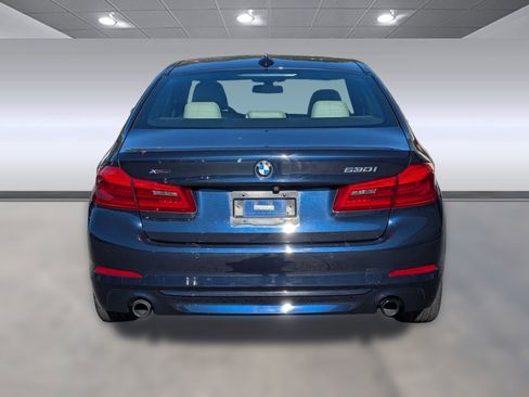 Used 2020 BMW 530i xDrive w/ Executive Package image 10