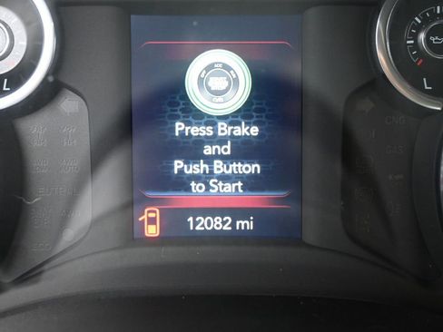 Used 2023 RAM 1500 Big Horn image 14