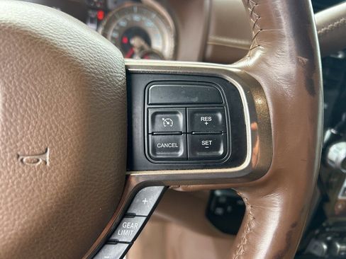 Used 2020 RAM 3500 Limited image 12