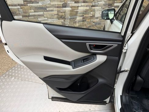 Used 2024 Subaru Forester image 29