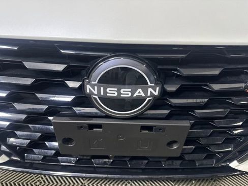 Certified 2025 Nissan Altima 2.5 SR image 9