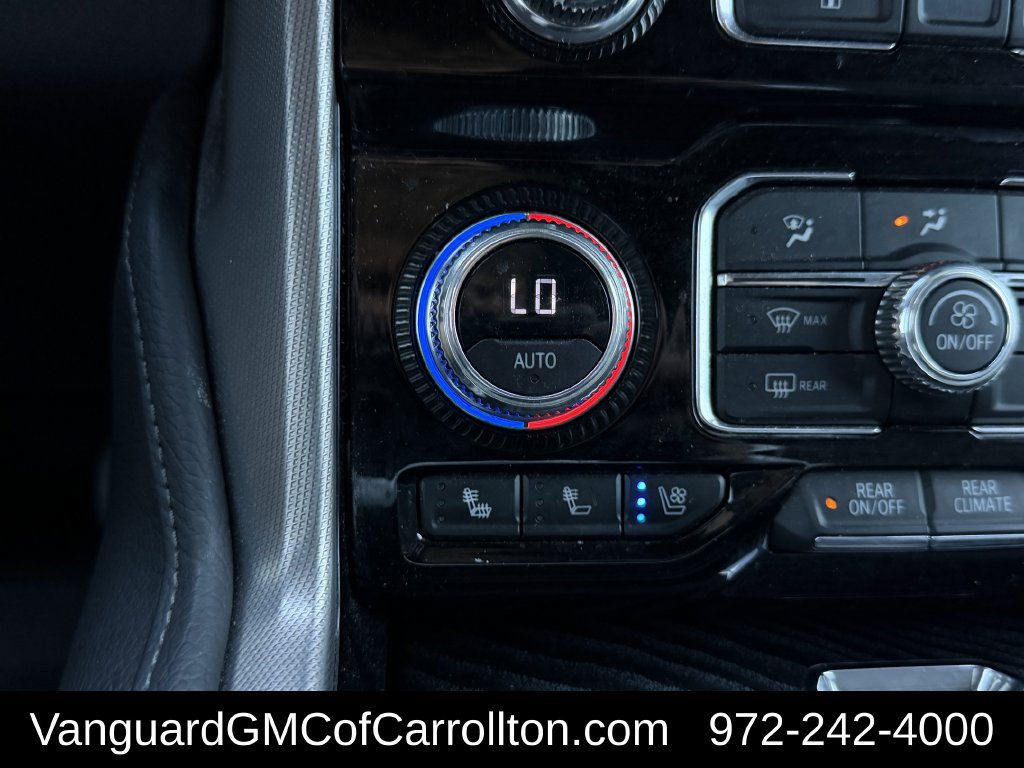 Used 2023 GMC Yukon XL Denali AWD/4WD image 22