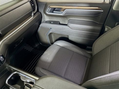 Certified 2025 Chevrolet Silverado 1500 LT w/ Convenience Package II image 21