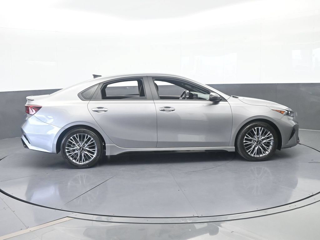 Used 2024 Kia Forte GT-Line FWD image 7