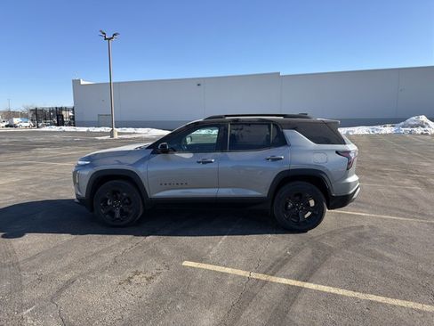 New 2026 Chevrolet Equinox LT image 8