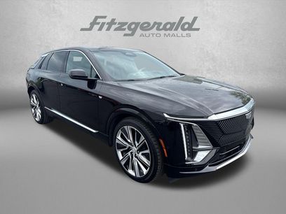 Certified 2025 Cadillac Lyriq Luxury w/ LPO, Floor Liner Package