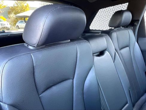 Used 2017 Audi Q7 3.0T Prestige image 18