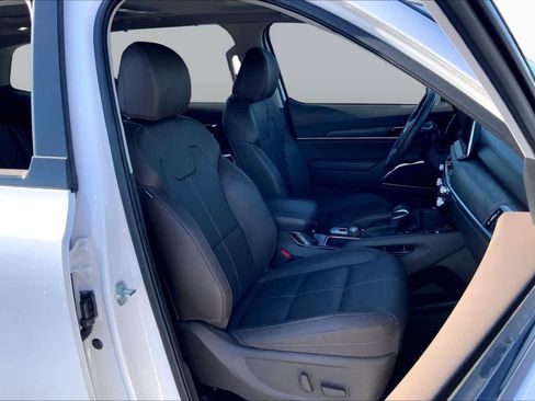 Used 2021 Kia Telluride SX w/ Towing Package FWD image 9