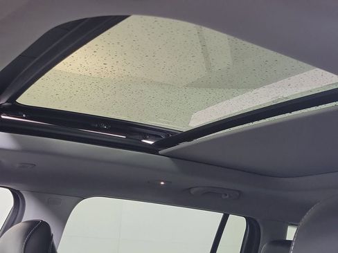 Used 2023 Jeep Grand Cherokee L Limited image 22