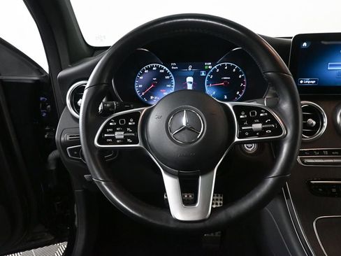 Used 2022 Mercedes-Benz GLC 300 4MATIC image 2