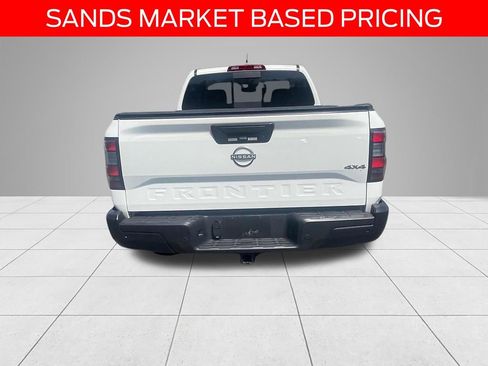 Used 2025 Nissan Frontier S image 5