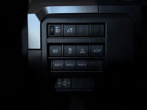 Used 2024 Toyota Tacoma TRD Off-Road w/ TRD Off Road Premium Package AWD/4WD image 30