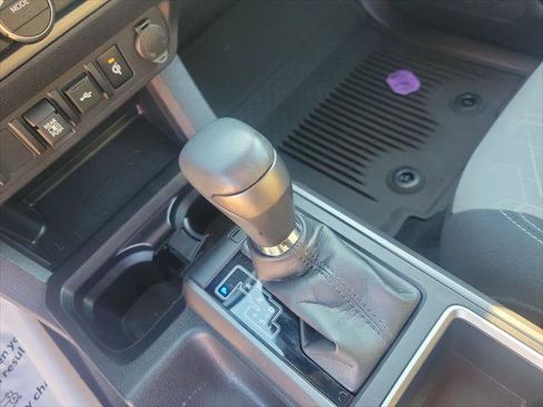Certified 2023 Toyota Tacoma 4x4 Double Cab image 32