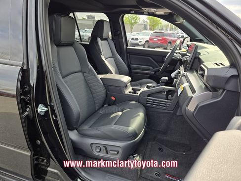 New 2026 Toyota 4Runner TRD Off-Road Premium AWD/4WD image 13