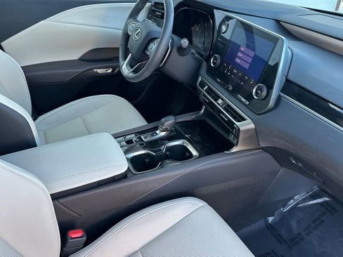 Certified 2024 Lexus RX 350 FWD image 16