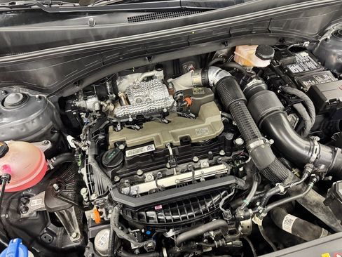 Used 2022 Kia Sorento SX image 40