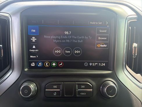 Used 2020 Chevrolet Silverado 1500 LT w/ True North Edition AWD/4WD image 37