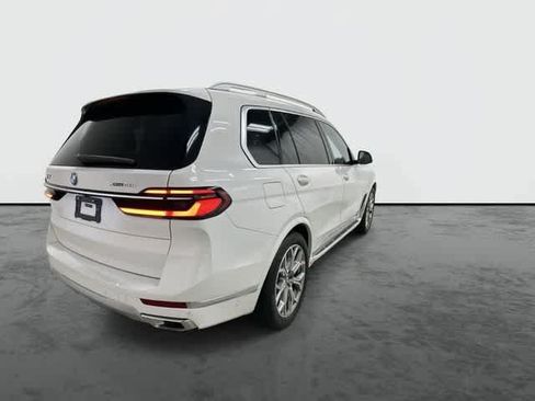 Used 2026 BMW X7 xDrive40i AWD/4WD image 3