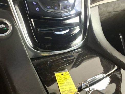 Used 2015 Cadillac Escalade ESV Platinum image 25