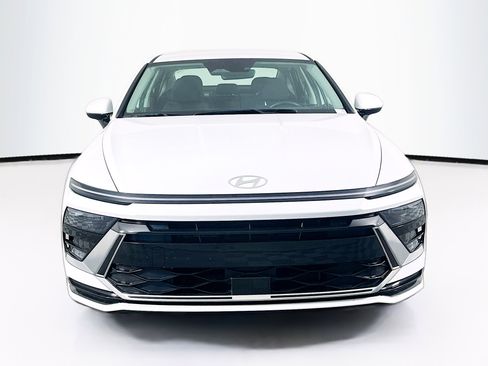 Used 2025 Hyundai Sonata SEL image 2