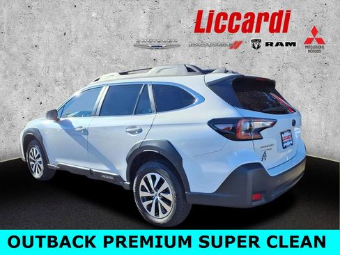 Used 2024 Subaru Outback Premium image 3