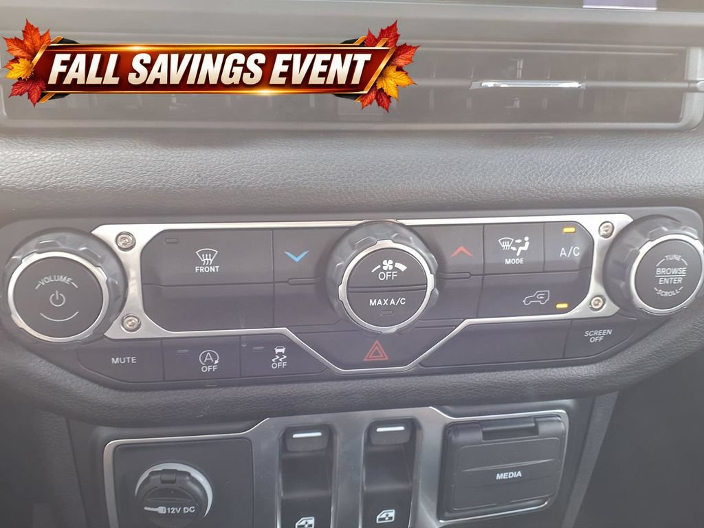 Used 2025 Jeep Wrangler Sport AWD/4WD image 26