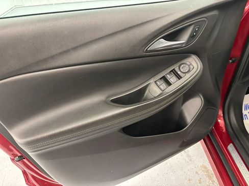 Used 2020 Buick Encore GX Select w/ Sport Touring Package AWD/4WD image 34
