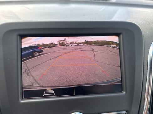 Used 2024 Chevrolet Equinox LT image 35