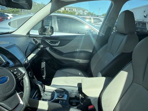 Certified 2024 Subaru Forester Limited w/ Convenience Package AWD/4WD image 6