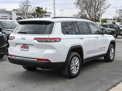 New 2025 Jeep Grand Cherokee L Laredo image 4