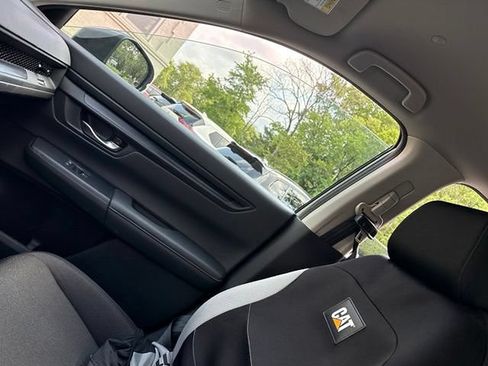 Used 2024 Honda CR-V LX image 15