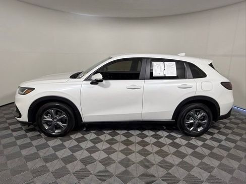 Used 2026 Honda HR-V LX image 3
