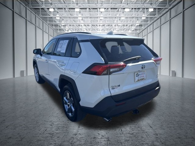 Used 2021 Toyota RAV4 XLE Premium AWD/4WD image 3