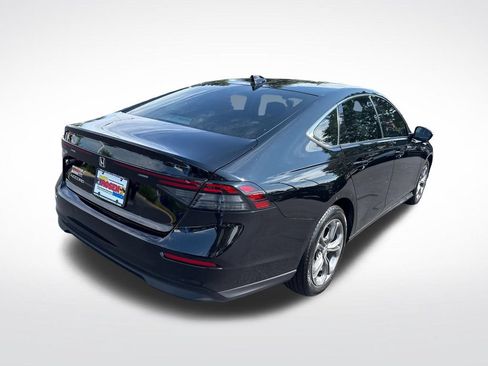 Certified 2023 Honda Accord EX image 5