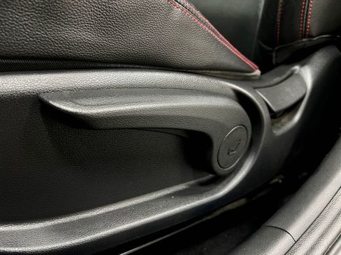 Used 2018 Hyundai Elantra Sport w/ Sport Premium Package 03 FWD image 19