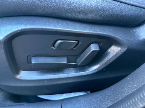 Used 2023 MAZDA CX-5 AWD 2.5 S w/ Premium Package image 17