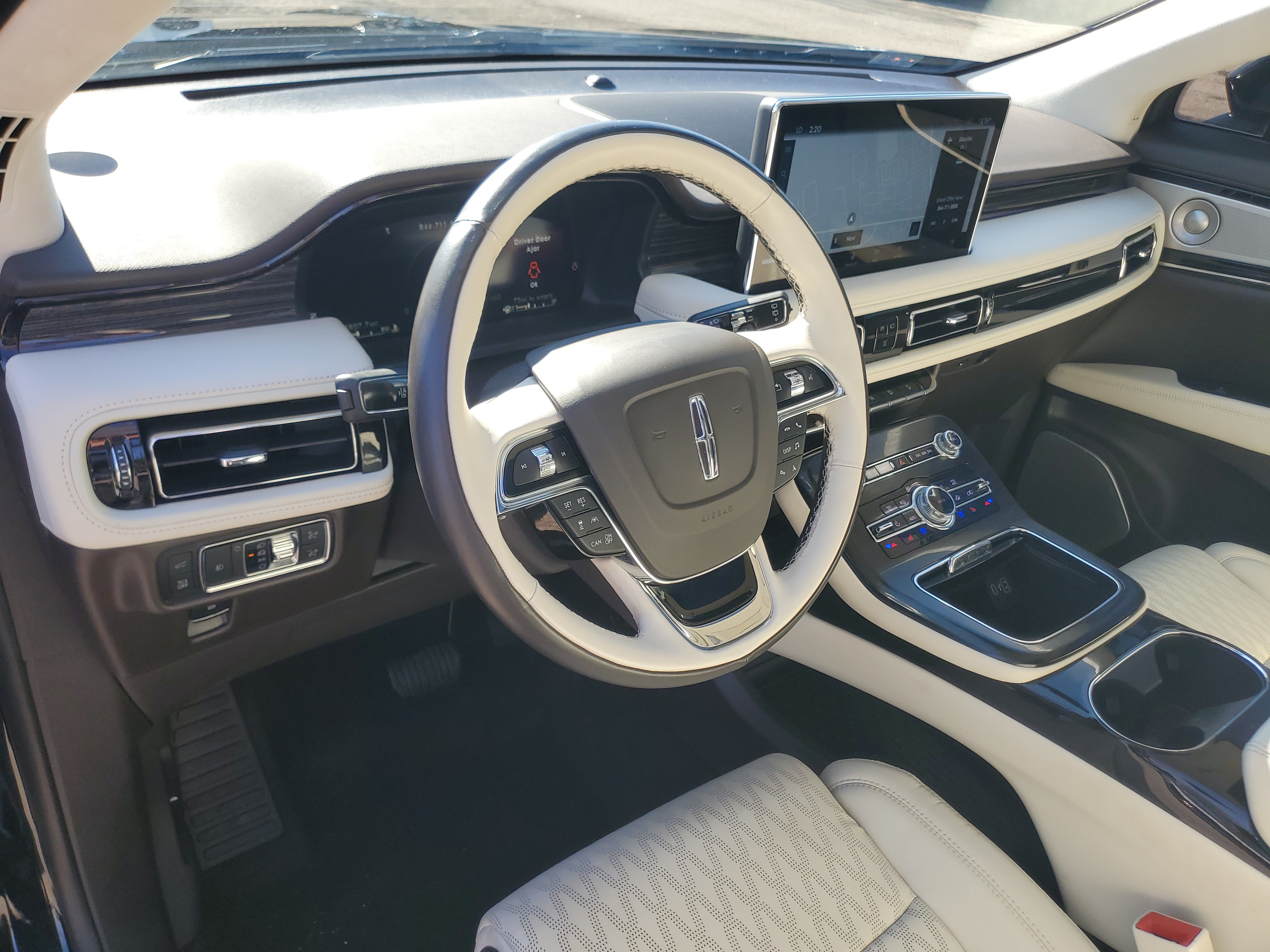 Used 2021 Lincoln Nautilus Black Label AWD/4WD image 13