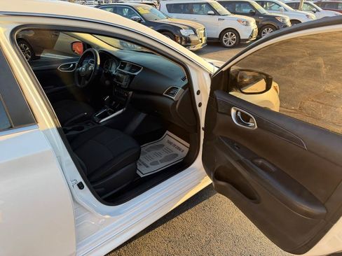 Used 2017 Nissan Sentra SR FWD image 7