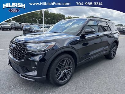 Used 2025 Ford Explorer ST-Line w/ Premium Package