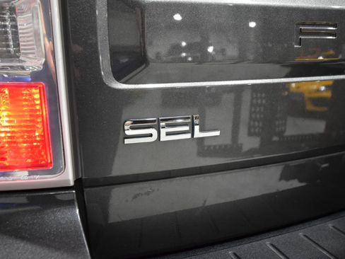 Used 2019 Ford Flex SEL w/ Class III Trailer Tow Package FWD image 7