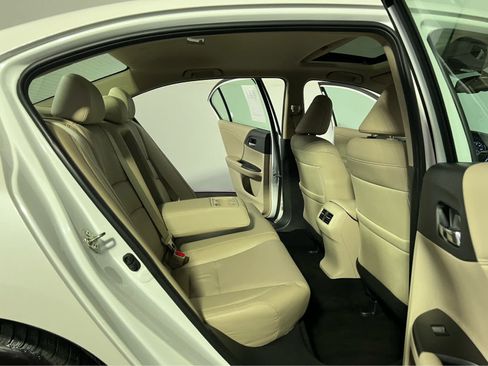 Used 2017 Honda Accord EX-L image 27